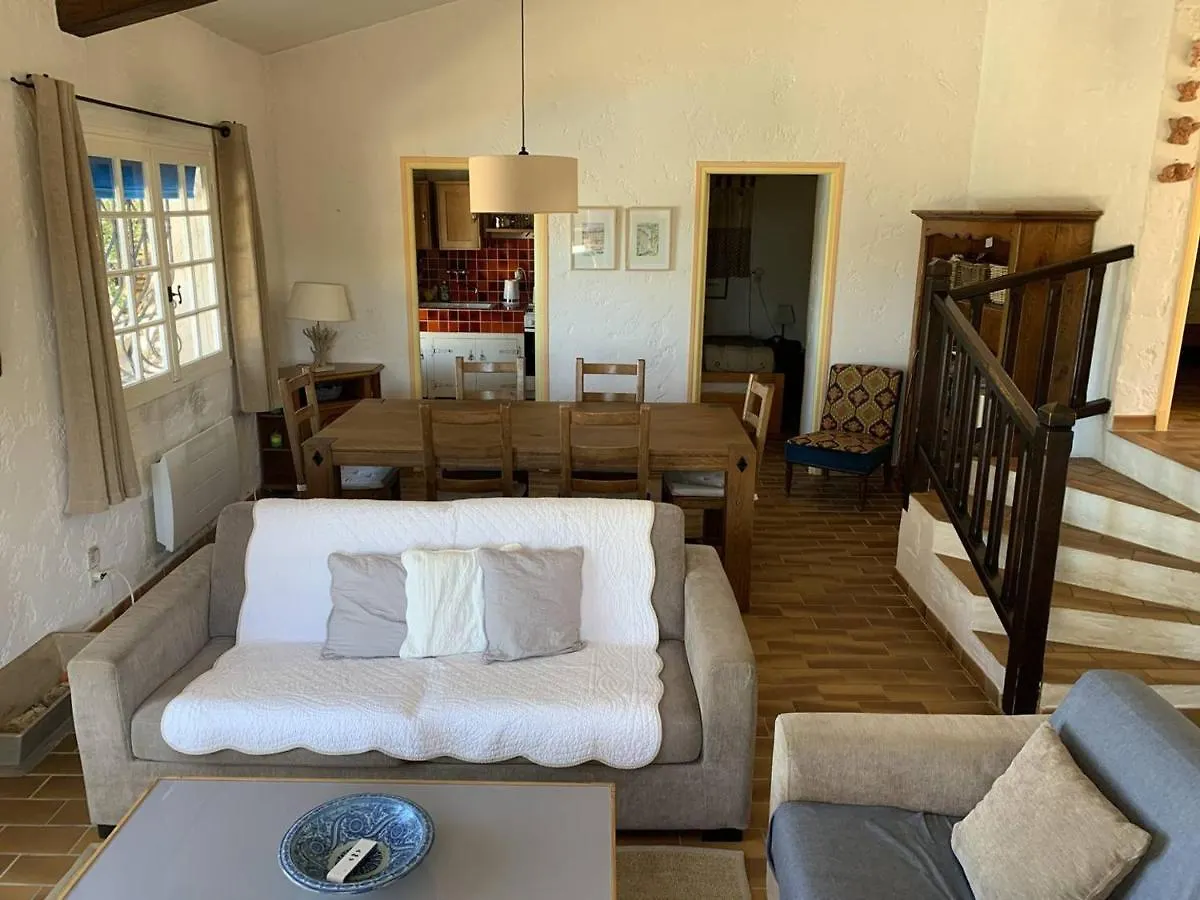 Charmante Villa Avec Piscine A Debordement Aux Issambres - Fr-1-768-44 0*, Les Issambres